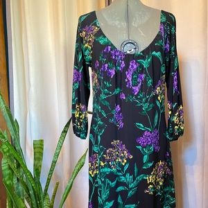 TAHARI print dress with elastic neck and sleeve